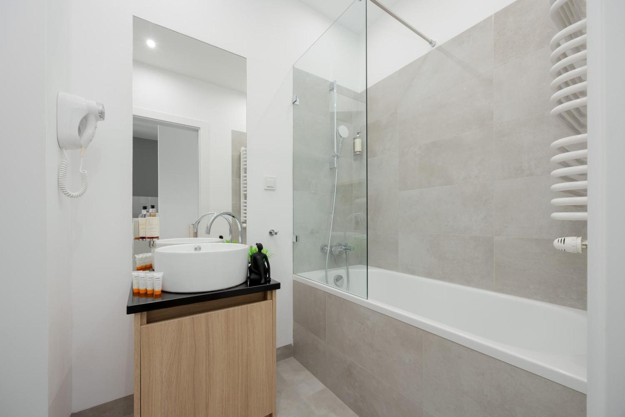 Wola Pet-Friendly Apartments With Ac Slawinska By Noclegi Renters Warszawa Eksteriør bilde